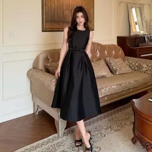 Robe Hebe sans manches à taille cintrée style français, design sensationnel, robe de soirée bouffant