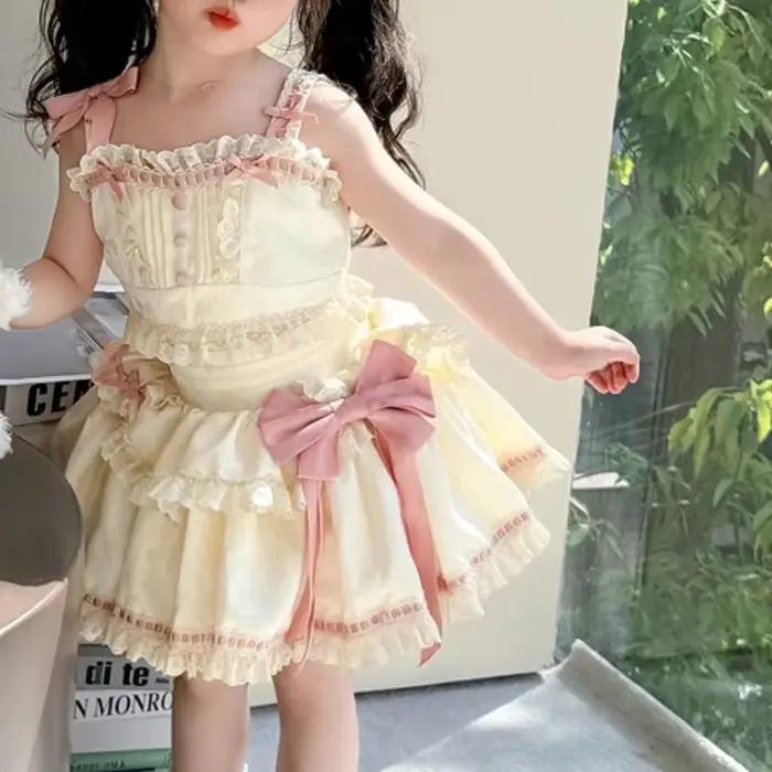 Ensemble jupe à bretelles Sweet Wind pour filles, nouveau style été 2026, ensemble deux pièces jupe 