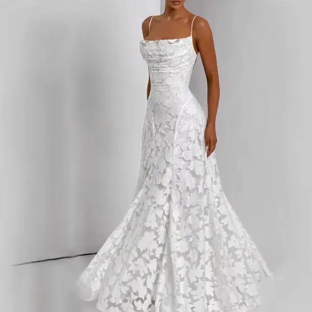 Robe de mariée sirène en dentelle froncée à fines bretelles pour femme, décolleté cœur, longueur ras