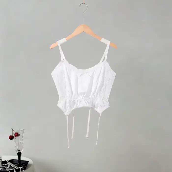 Ensemble Femme Polyvalent : Haut Court Halter en Dentelle Patchwork et Jupe Courte Évasée Taille Hau