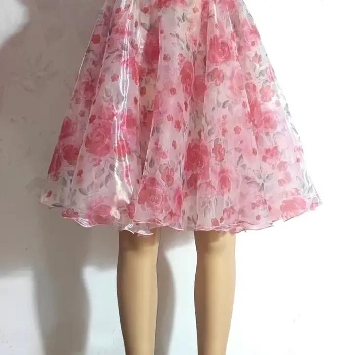 Demi-jupe trapèze grande au toucher doux et soyeux, jupe moelleuse de princesse taille haute, fleurs