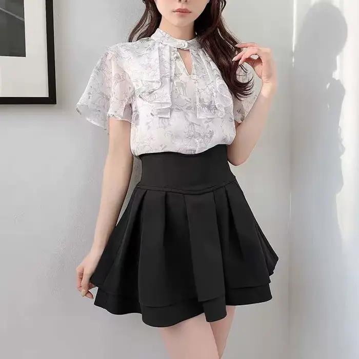 Jupe courte noire taille haute coupe trapèze avec fermeture éclair arrière et volants, style Y2K, mo
