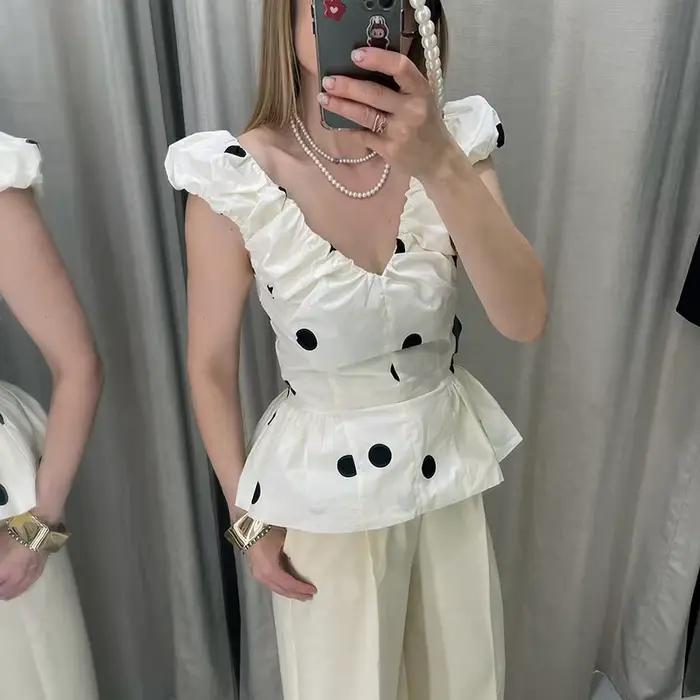 Robe Courte Femme Chic en Dentelle Patchwork avec Col Incliné et Taille Plissée, Collection Printemp