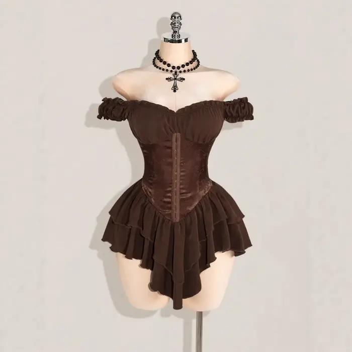 Mini-robe trapèze brodée patchwork plissée en dentelle, épaules dénudées, volants multicouches, tail
