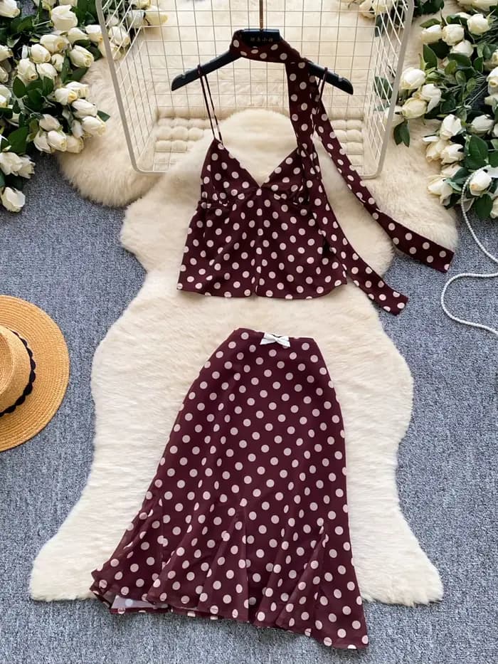 Ensemble jupe et haut rétro à pois pour femme – Style doux et tendance pour l'été – Haut camisole et