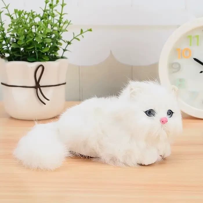 Ornements de chat réalistes et douillets, chatons à poils longs et doux, décoration de bureau de des