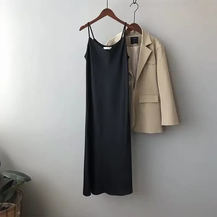 Robe longue en Satin à bretelles en soie pour femmes, printemps été 2021
