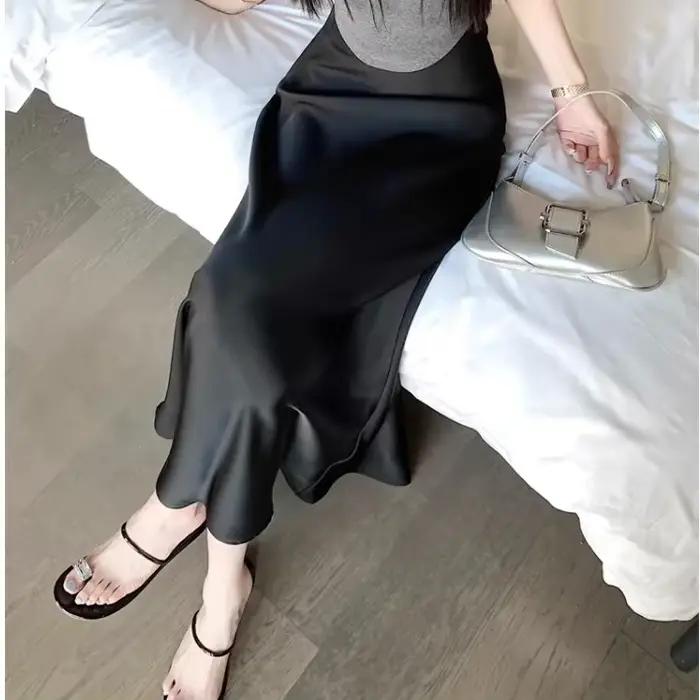 Jupe longue en satin d'été 2026 pour femme, taille haute, coupe ajustée, style coréen, couleur unie 