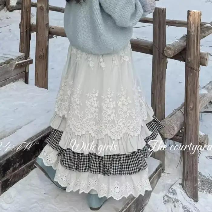 Femmes doux Vintage Mori fille Style taille haute épissage Plaid jupe longue hiver nouvelle mode coréenne Beige dentelle Kawaii jupes Maxi