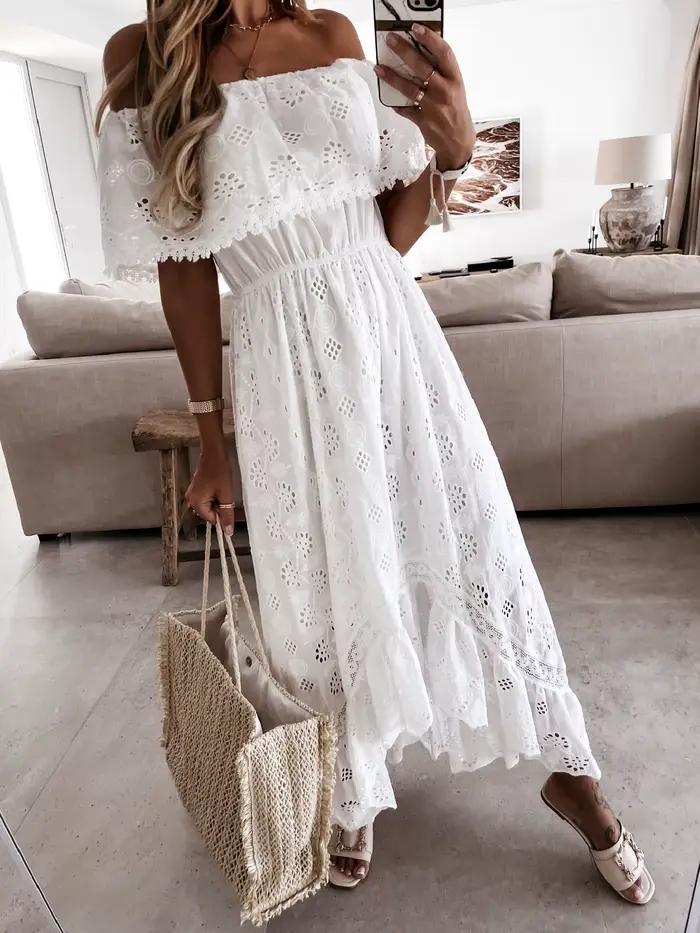 Robe d'été blanche pour femmes