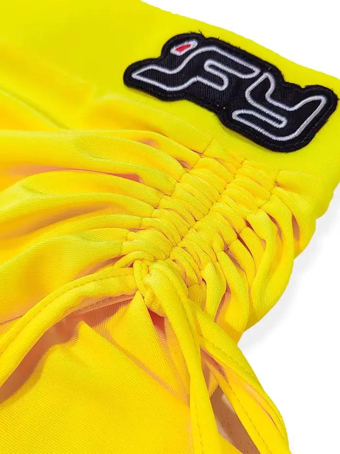 Jupe en arête de poisson colorée et Sexy