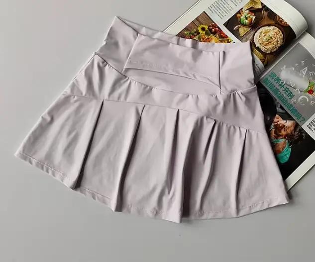 Jupe courte de sport taille haute