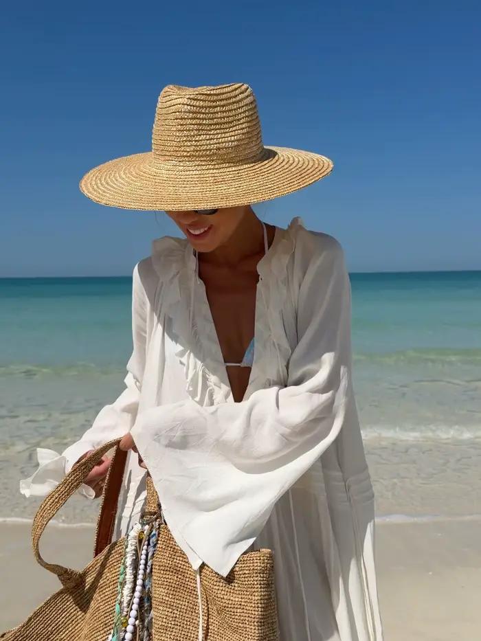 Robe de plage blanche pour femme