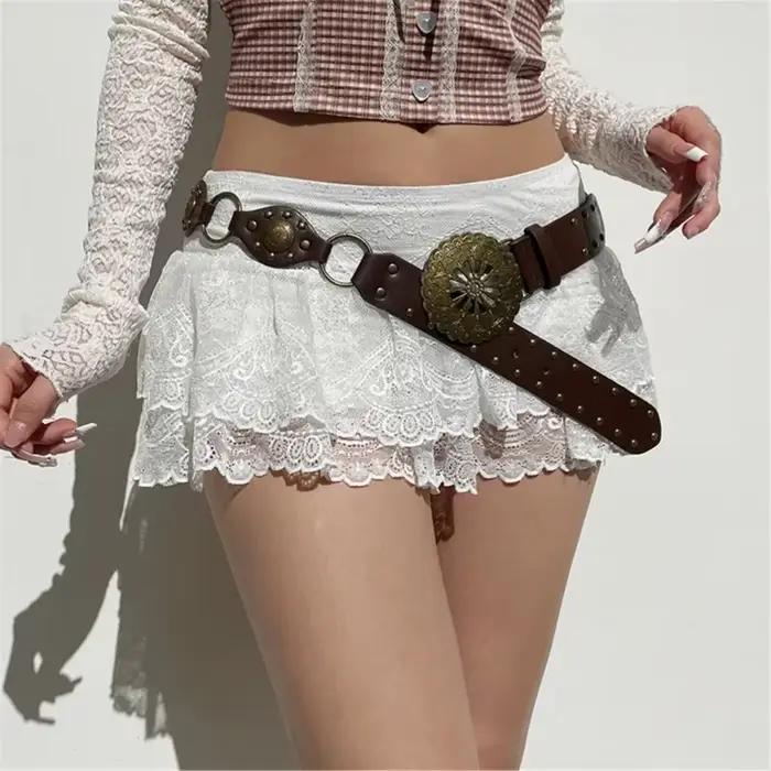 Mini jupe blanche élégante pour femmes