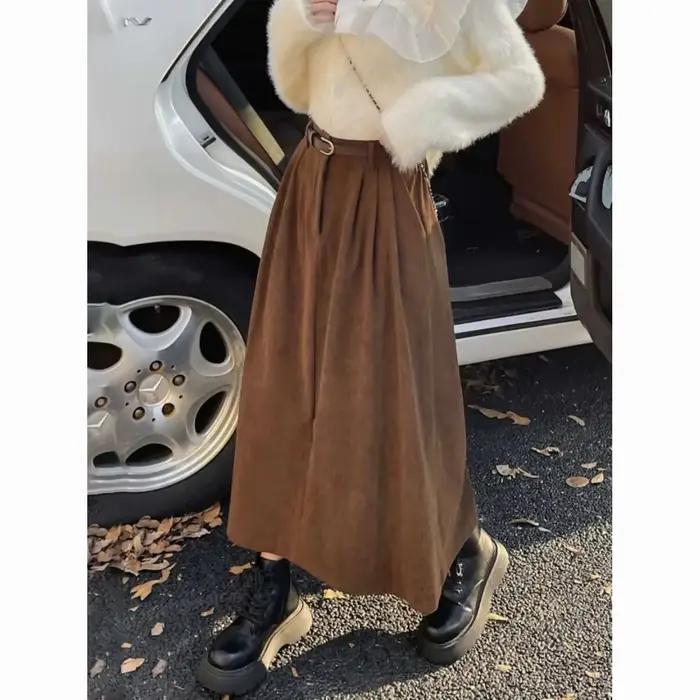 Jupe midi en velours côtelé pour femme
