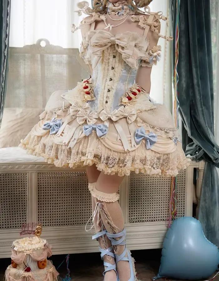 Jupe Lolita en dentelle bleue laiteuse style Rococo français original avec nœud vintage pour parties estivales et fêtes de Pâques