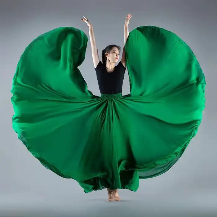 Jupe de danse plissée à 720 degrés pour femmes, couleur unie, taille haute, en mousseline de soie, grande balançoire, longue jupe pour spectacle sur scène