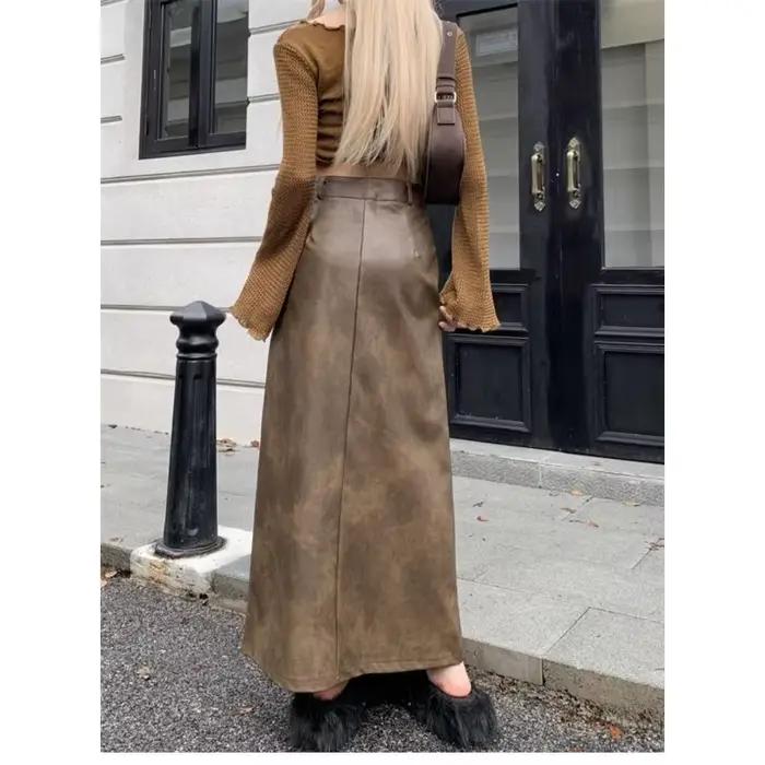 Jupe mi-longue en cuir pour femmes