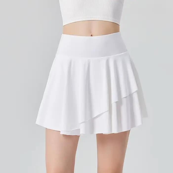 Mini-jupe de golf sportive pour femme