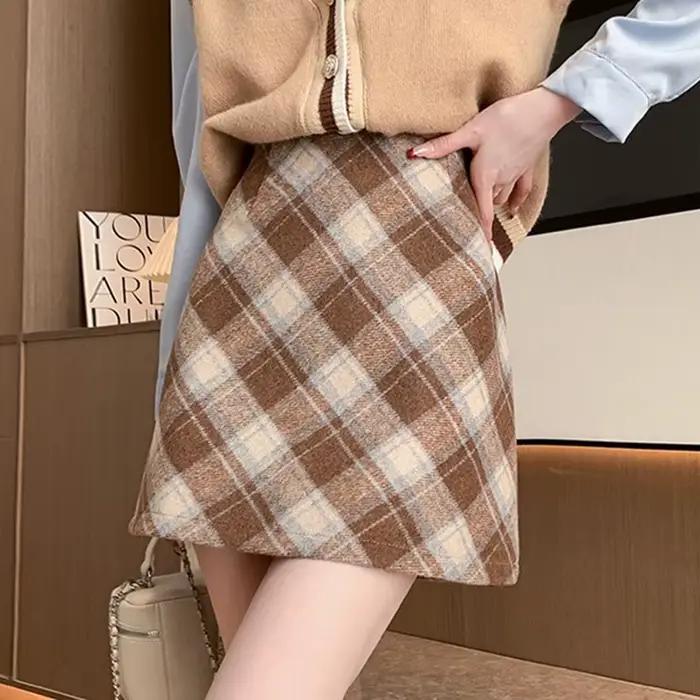Jupe demi-plaid A-Word en laine de luxe