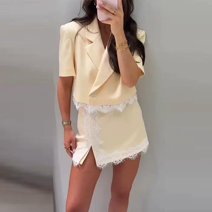 Ensemble deux pièces en dentelle pour femme : Blazer à manches courtes et jupe enveloppante