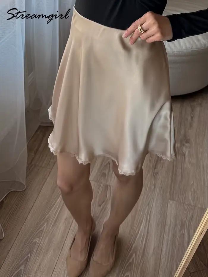 Mini-jupe en satin Streamgirl avec dentelle pour femme