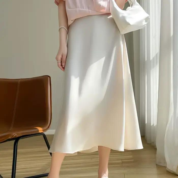 Jupe mi-longue trapèze en satin acétique pour femme, taille haute et coupe slim, idéale printemps-été