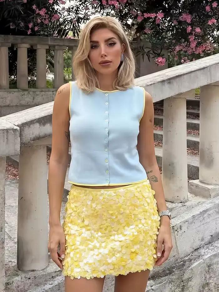Jupe mini à sequins taille haute pour femme avec de grands détails en paillettes