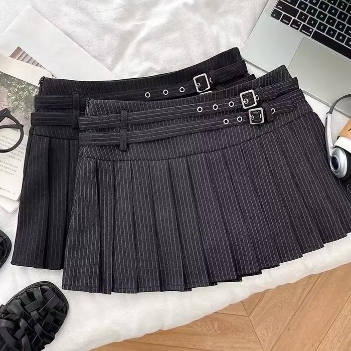 Mini-jupe rayée preppy pour femme