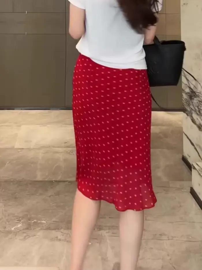 Jupe drapée rouge à taille élastique pour femme