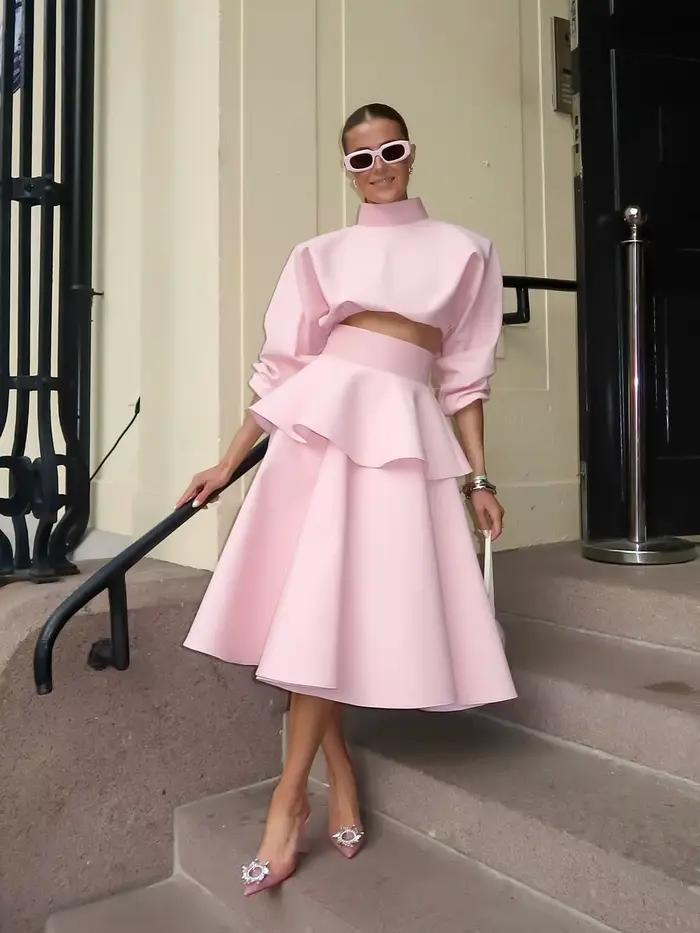 Jupe mi-longue plissée rose en tissu polyester de haute qualité