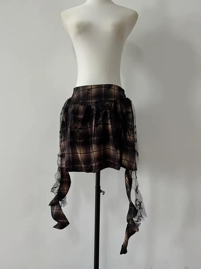 Jupe à carreaux brodée papillon pour femme