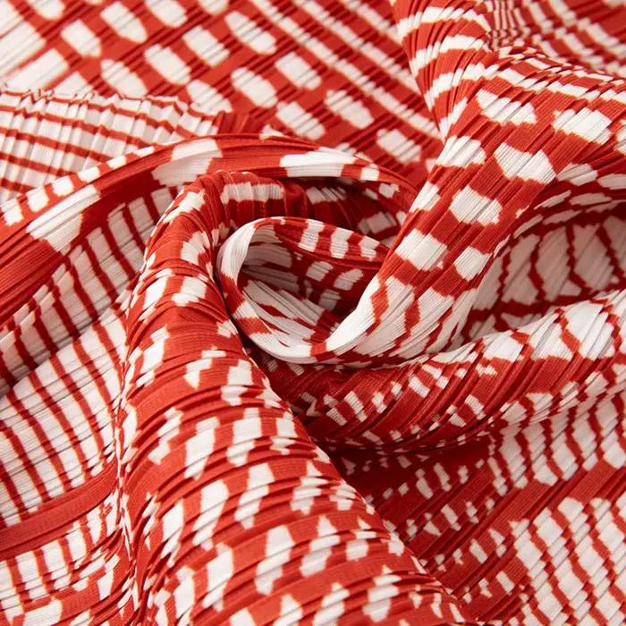 Jupe plissée Miyake rouge imprimée