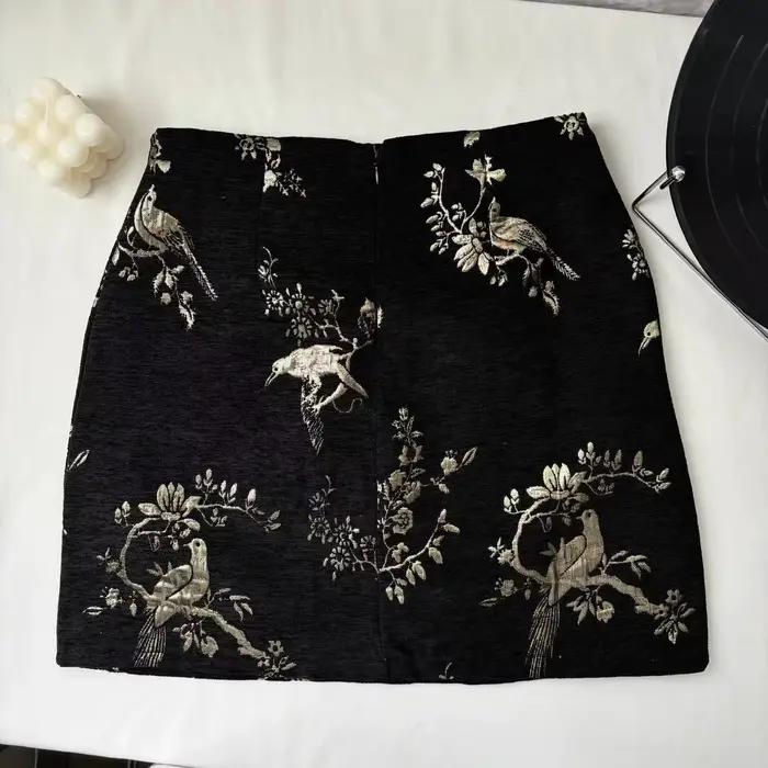 Mini jupe de style chinois pour femme