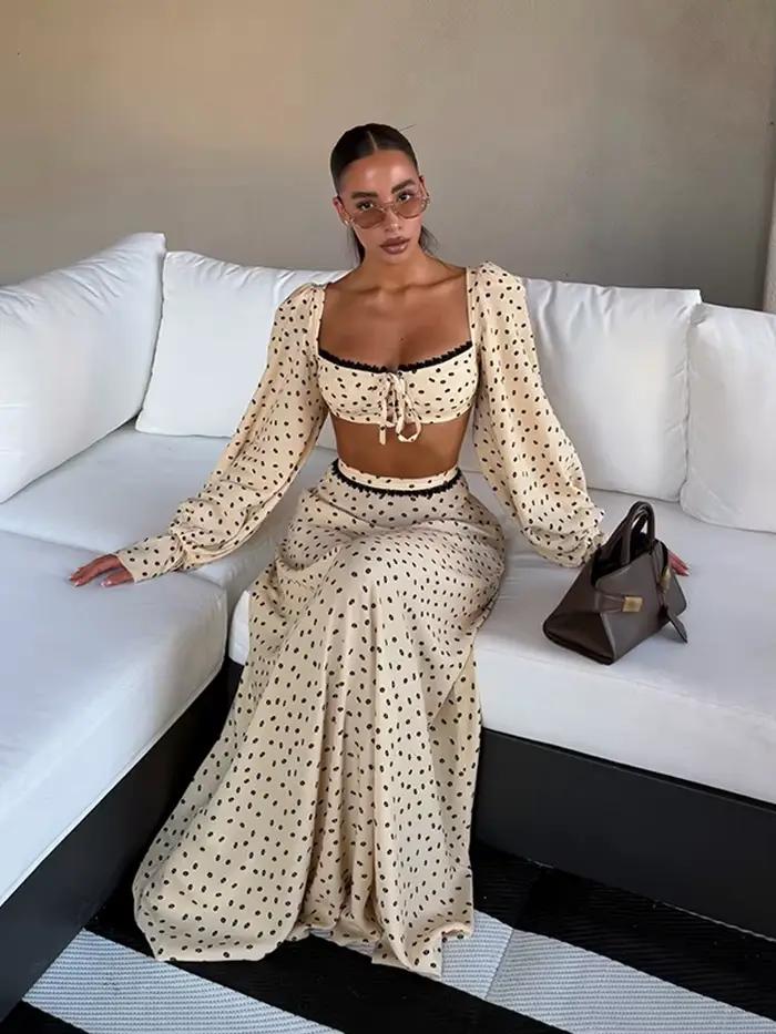 Ensemble Femme Nouveauté : Haut Court à Pois et Jupe Longue