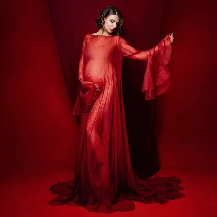 Robe en Tulle doux à manches longues, Style Simple, vêtements pour femmes enceintes, longueur au sol, robe longue à queue, robes de séance Photo de maternité