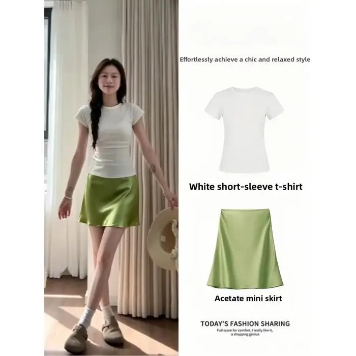 Jupe courte trapèze en satin vert pour femme – Élégance et style pur pour la saison printemps/été