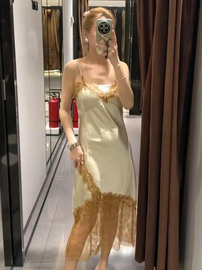 Robe midi en satin verte pour femme