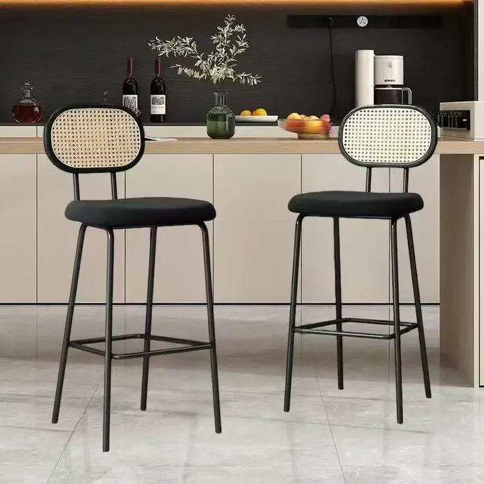 Chaise de bar en rotin, légère, de luxe, avec dossier haut, moderne et simple, design, pour réception, en fer forgé