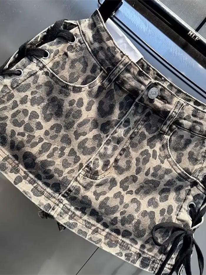 Jupe-short en jean imprimé léopard pour femme, style vintage, mini-jupe moulante à lacets, Y2K, décontractée pour l'été, avec short intégré