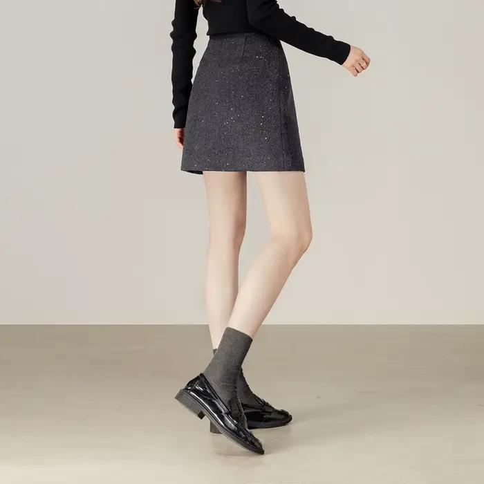 Jupe Courte Femme SENTUBILA en Mélange de Laine Hiver 2026 Nouvelle Collection Coupe Évasée Ample Douce Épaisse Chaude