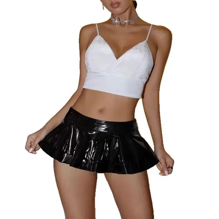 Mini-jupe asymétrique plissée en similicuir PU pour femme, style été, longueur mi-longue, coupe irrégulière, nouvelle collection, tendance et sexy