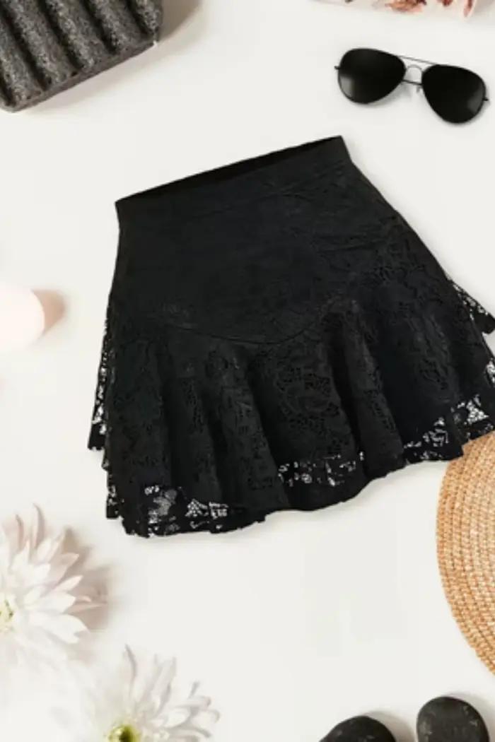 Jupe mi-longue en dentelle pour femme