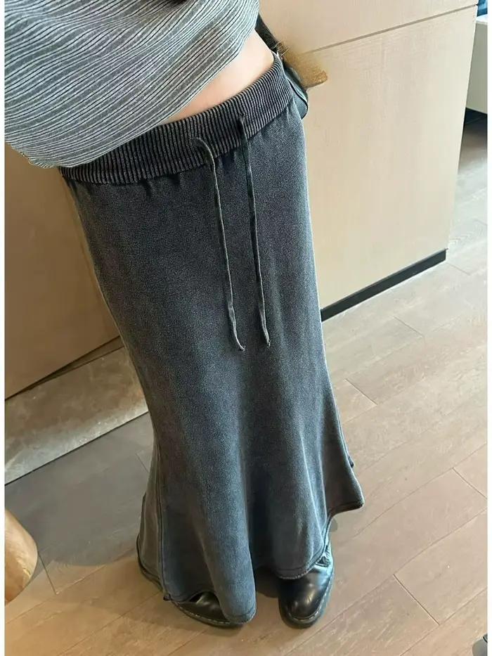 Jupe en tricot délavée et vieillie pour femme