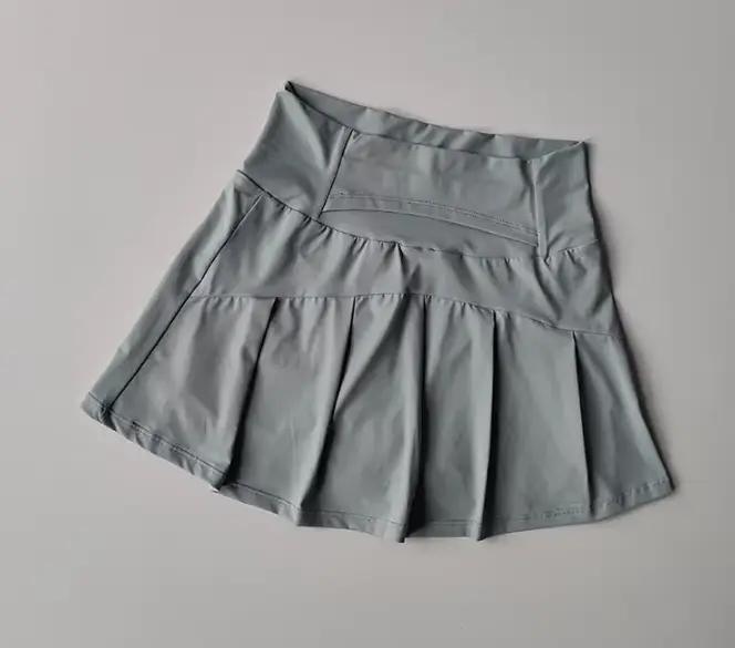 Jupe courte de sport taille haute
