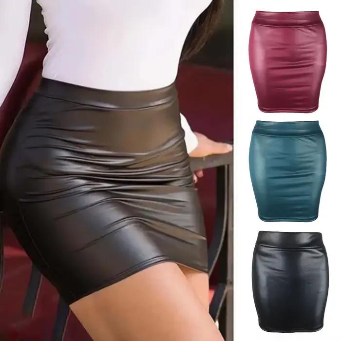 Mini-jupe en similicuir taille haute SANWOOD pour femmes, style décontracté, coupe droite, confortable, polyvalente, pour diverses occasions et looks casuels