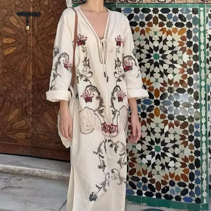 Robe midi brodée d'inspiration bohème pour femme, col en V, manches longues, robe d'été décontractée, vintage, nouvelle collection 2026