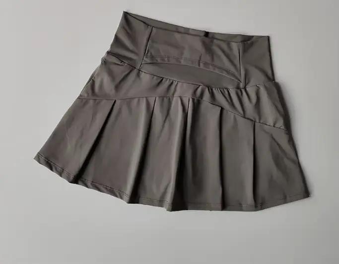 Jupe courte de sport taille haute