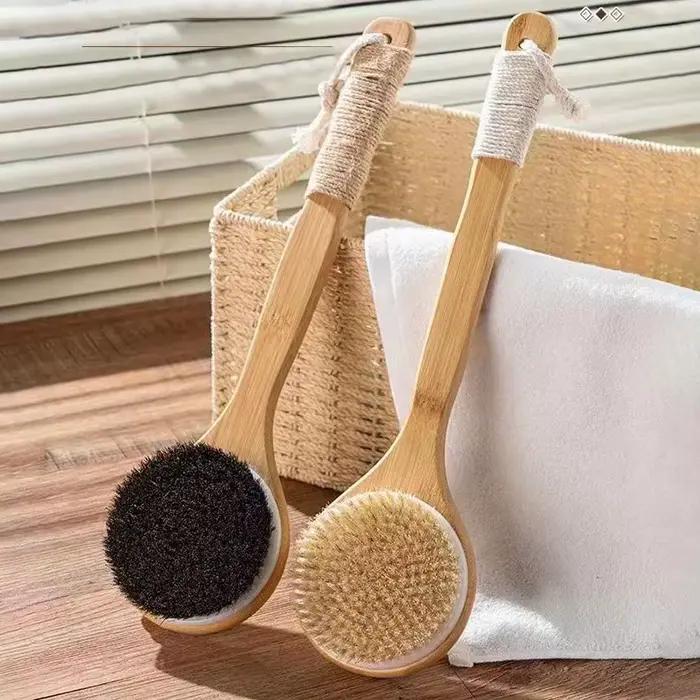 Brosse pour le dos à long manche pour exfolier la peau avec des poils – Brosse pour le corps du dos en bois pour le brossage et l'épurateur sec pour la douche
