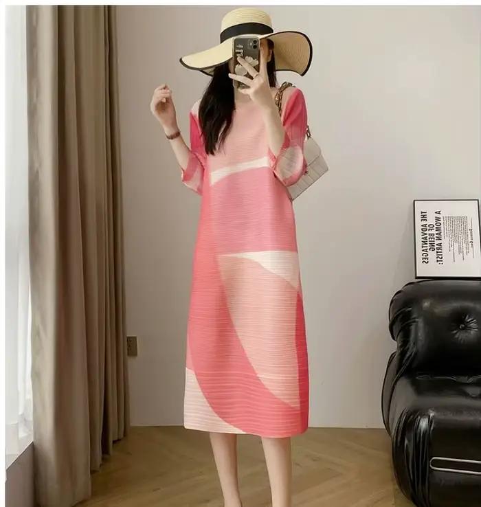 Robe plissée mi-longue pour femme